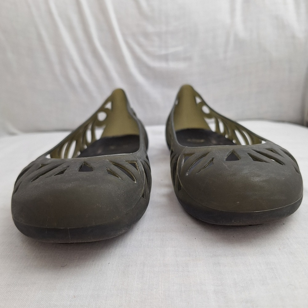 Y2K Whimsigoth Crocs Olive Green Size 9 Adrina Flat II Jelly Ballet Shoes Women - Picture 6 of 10